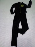 REF: 9122 CONJ CAI.CA JUMPING M COR PRETA PLUSH  TAM 6